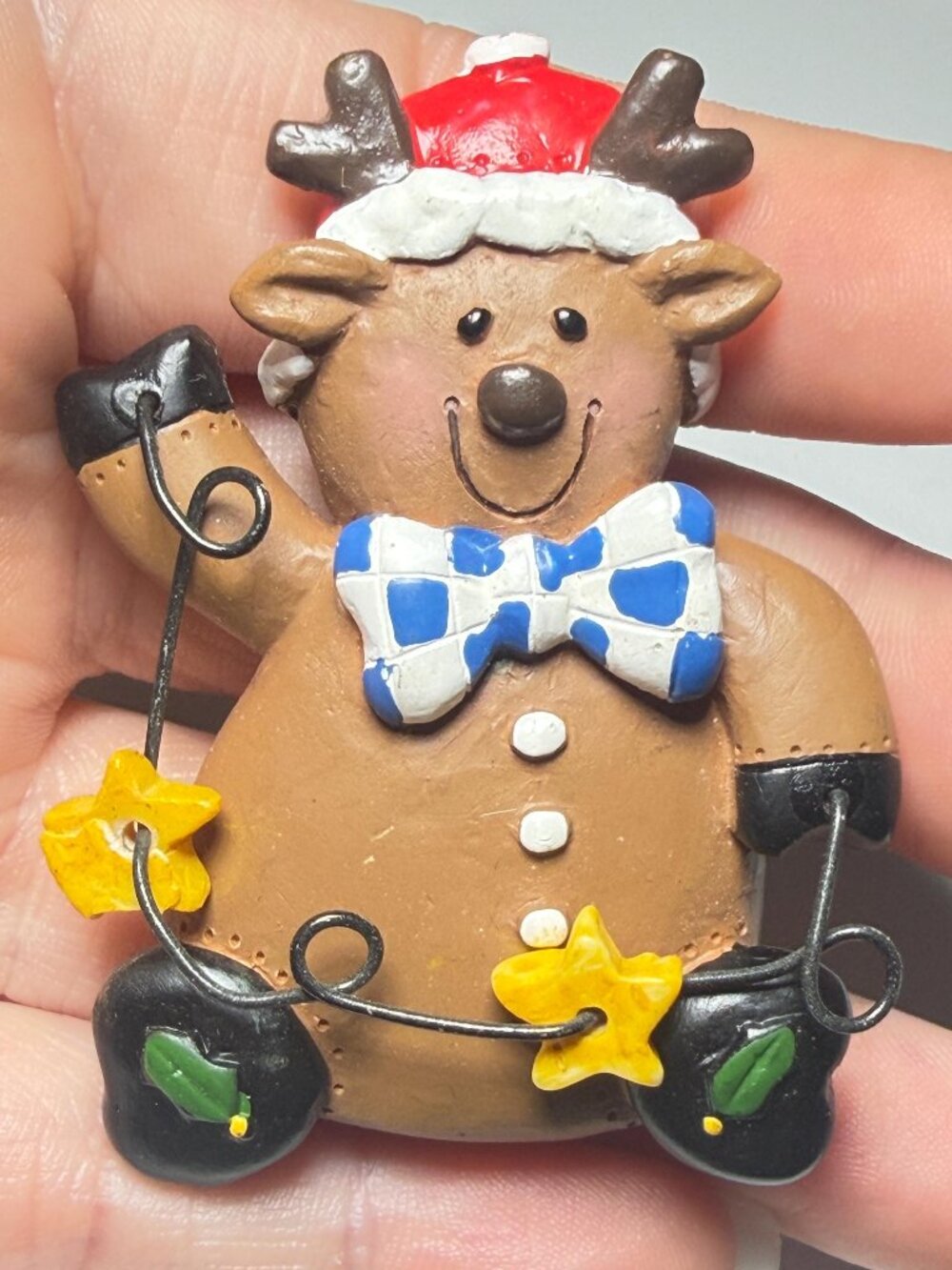 Vintage Handmade Reindeer Brooch – Wood Clay Christmas Pin Movable Wire